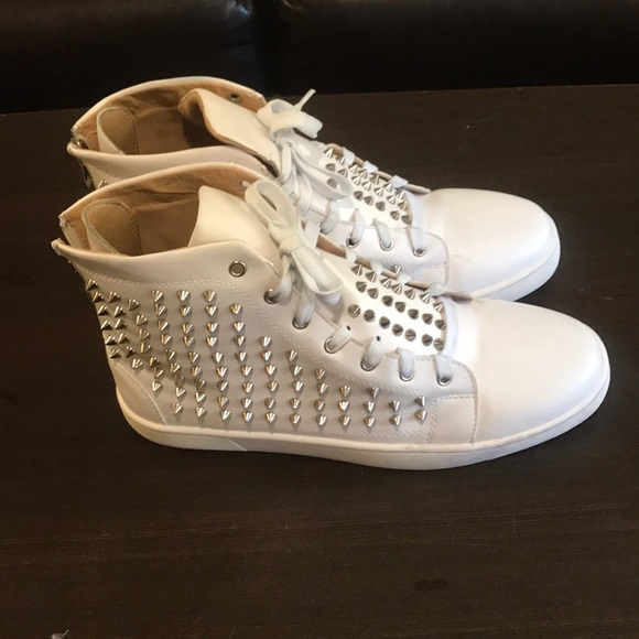 White Studded Louboutin Shoes - Picture 5 of 6